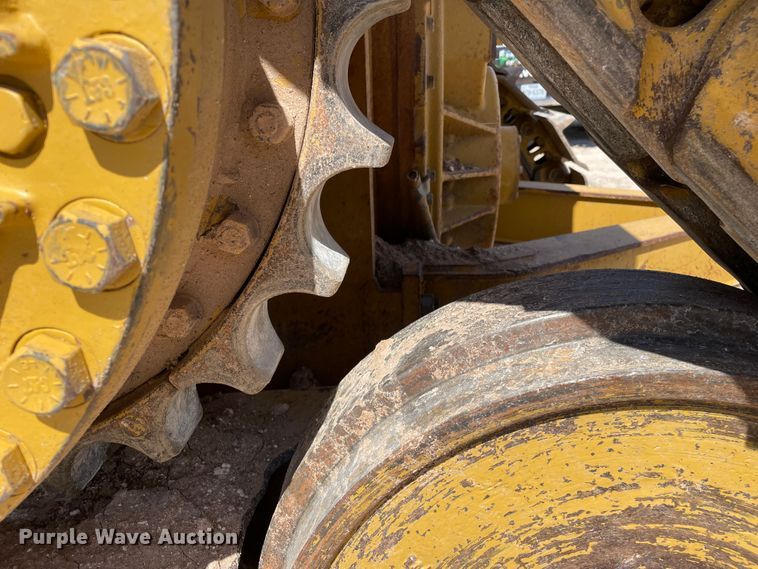 image for item DN5163 2005 Caterpillar D6R XL Series II  dozer