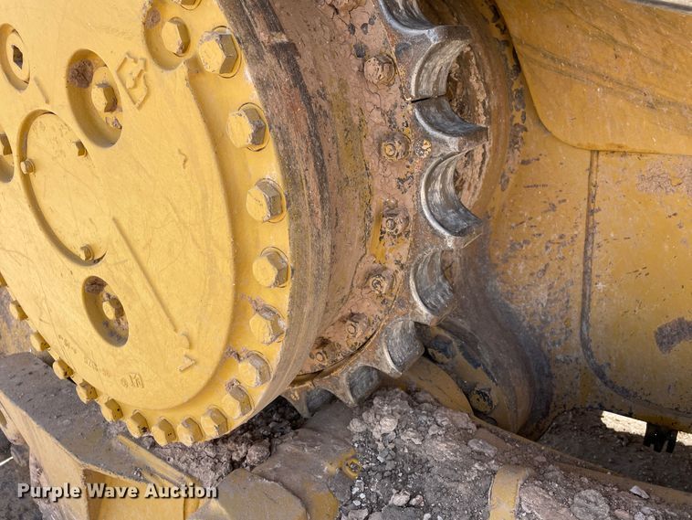 image for item DN5163 2005 Caterpillar D6R XL Series II  dozer