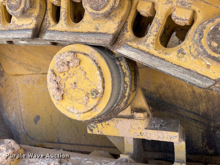 image for item DN5163 2005 Caterpillar D6R XL Series II  dozer
