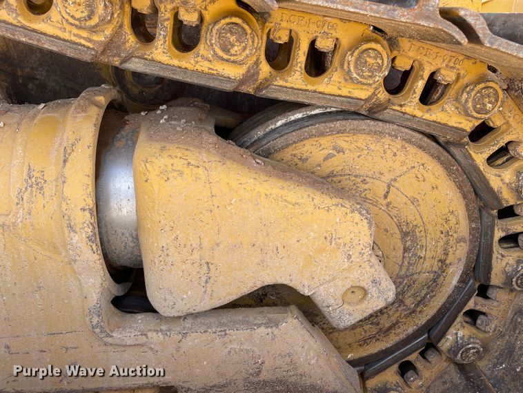 image for item DN5163 2005 Caterpillar D6R XL Series II  dozer