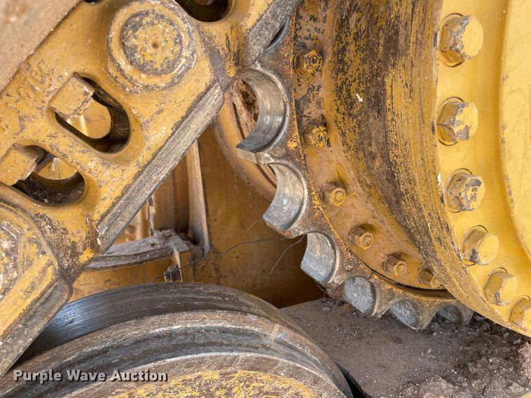 image for item DN5163 2005 Caterpillar D6R XL Series II  dozer