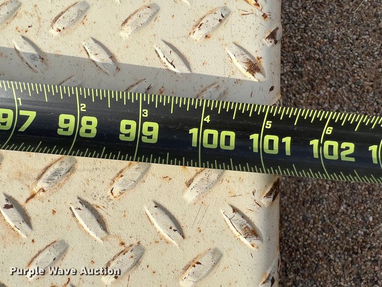 image for item DN5203 2009 Larson  reel trailer