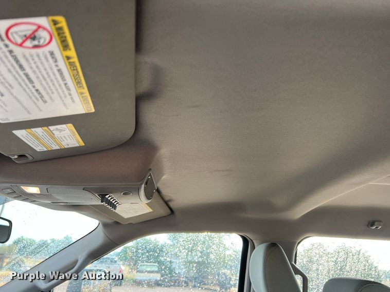 image for item DN5204 2019 Ford  F350 Super Duty  Crew Cab utility bed pickup truck