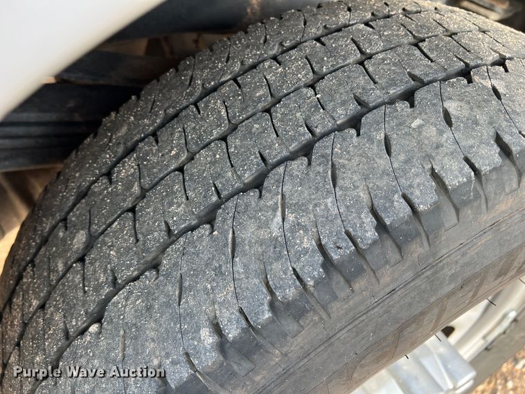 image for item DN5204 2019 Ford  F350 Super Duty  Crew Cab utility bed pickup truck