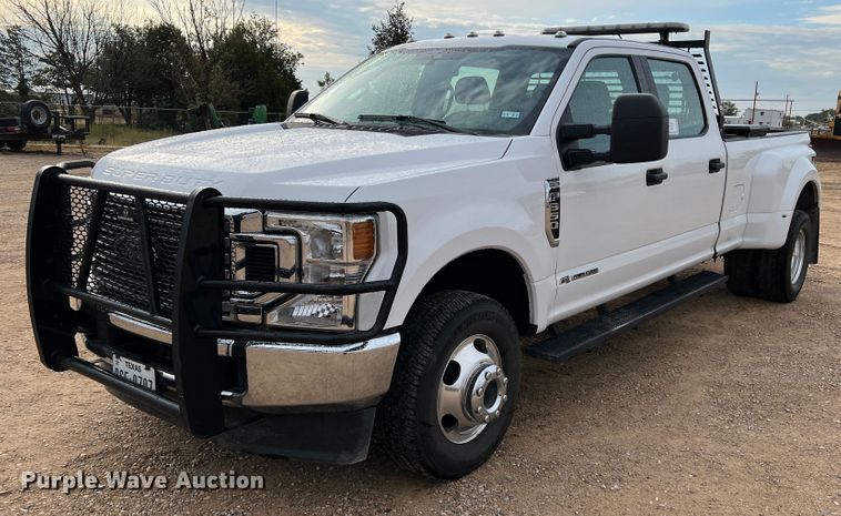 image for item DN5206 2021 Ford F350 Super Duty  Crew Cab pickup truck