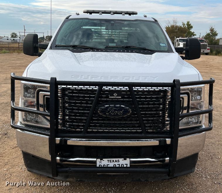 image for item DN5206 2021 Ford F350 Super Duty  Crew Cab pickup truck