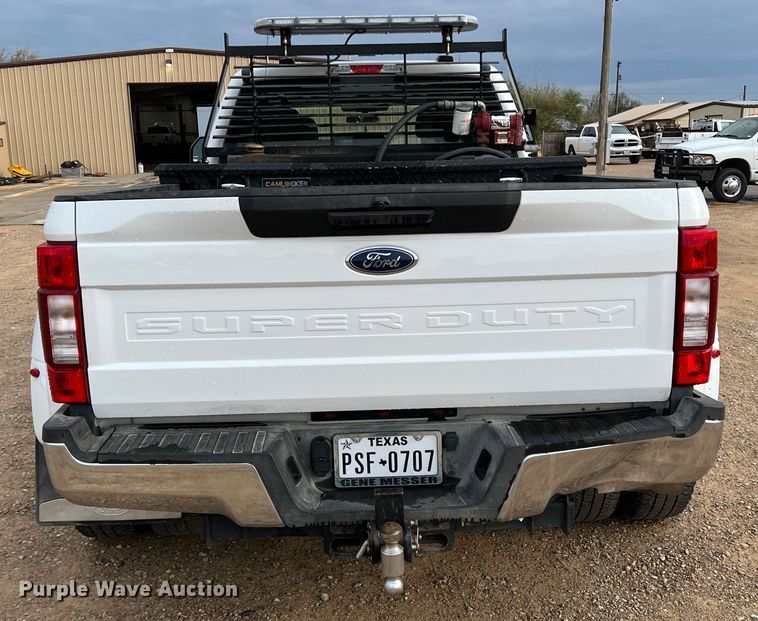image for item DN5206 2021 Ford F350 Super Duty  Crew Cab pickup truck