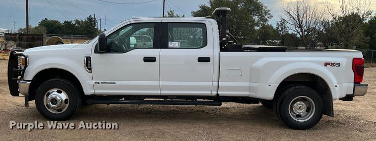 image for item DN5206 2021 Ford F350 Super Duty  Crew Cab pickup truck