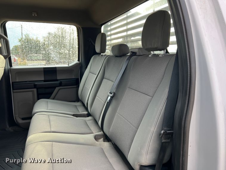 image for item DN5206 2021 Ford F350 Super Duty  Crew Cab pickup truck