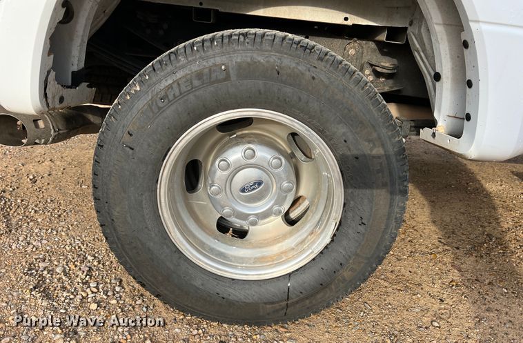 image for item DN5206 2021 Ford F350 Super Duty  Crew Cab pickup truck