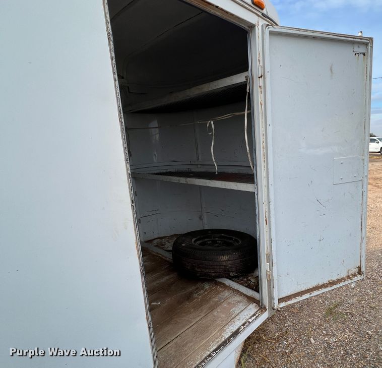 image for item DN5207 1995 CM  enclosed cargo trailer