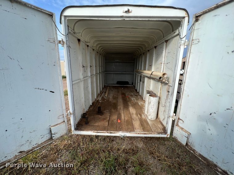image for item DN5207 1995 CM  enclosed cargo trailer