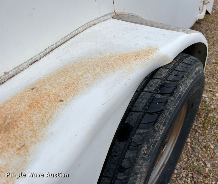 image for item DN5207 1995 CM  enclosed cargo trailer