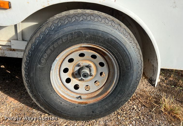 image for item DN5207 1995 CM  enclosed cargo trailer