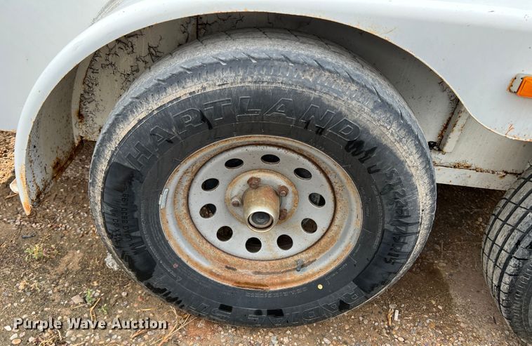 image for item DN5207 1995 CM  enclosed cargo trailer