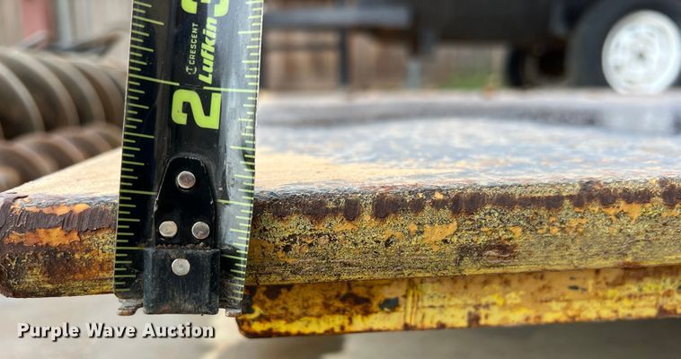 image for item DN5227 (2) street plates