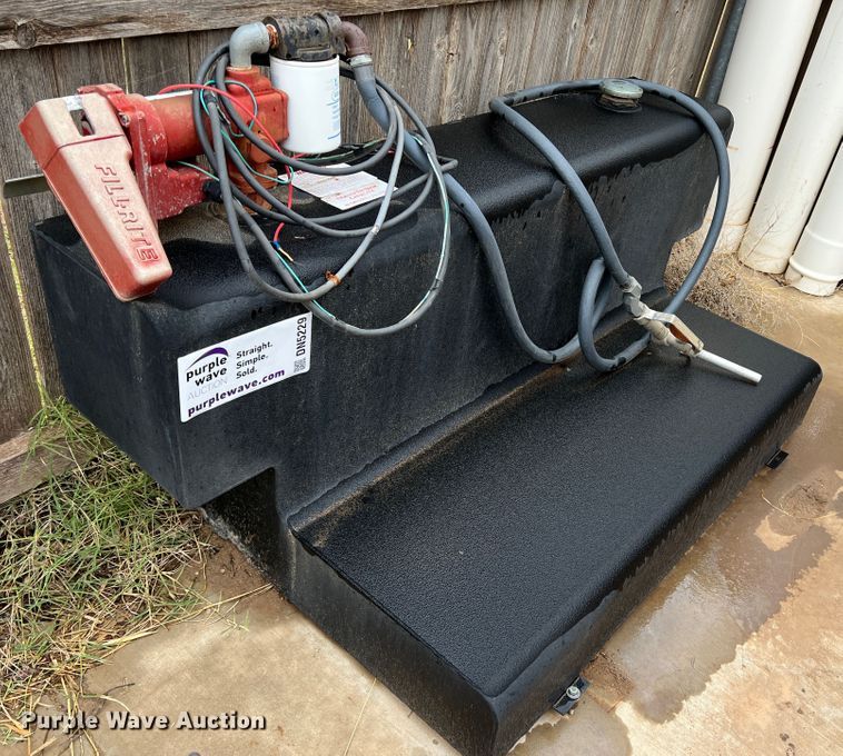 image for item DN5229 L-shaped auxiliary fuel tank