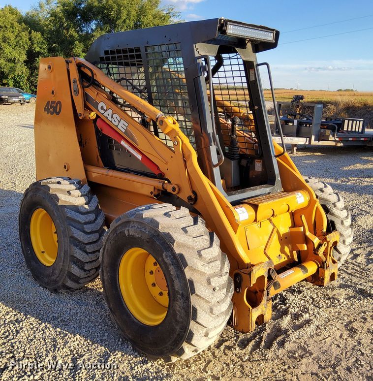 image for item DN6878 2005 Case 450  skid steer loader