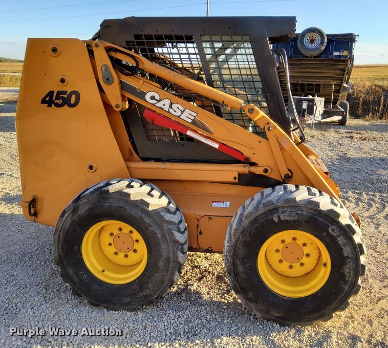 image for item DN6878 2005 Case 450  skid steer loader