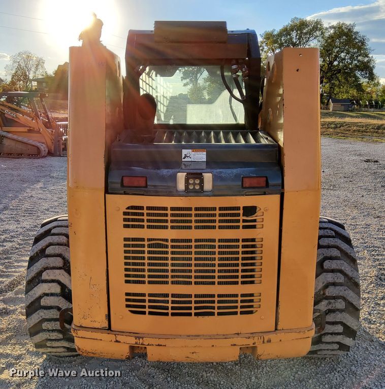 image for item DN6878 2005 Case 450  skid steer loader