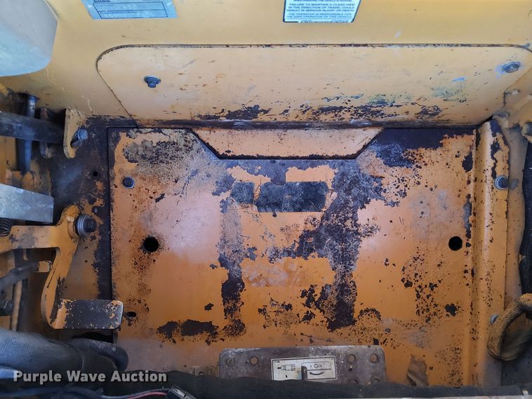 image for item DN6878 2005 Case 450  skid steer loader