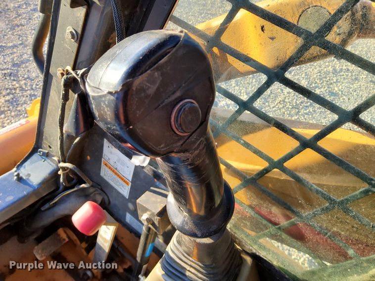 image for item DN6878 2005 Case 450  skid steer loader