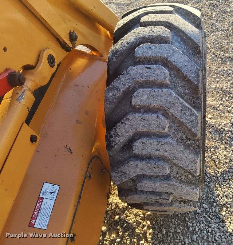 image for item DN6878 2005 Case 450  skid steer loader