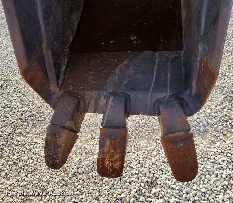 image for item DN6879 1999 Vermeer V8550A  trencher