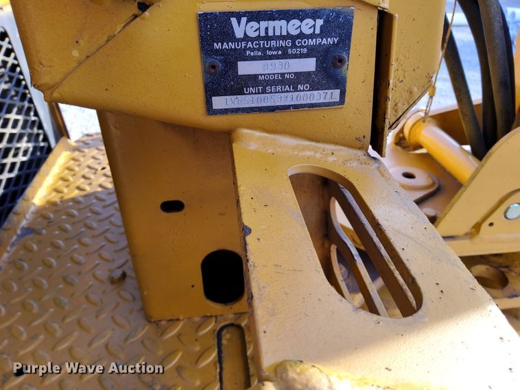 image for item DN6879 1999 Vermeer V8550A  trencher