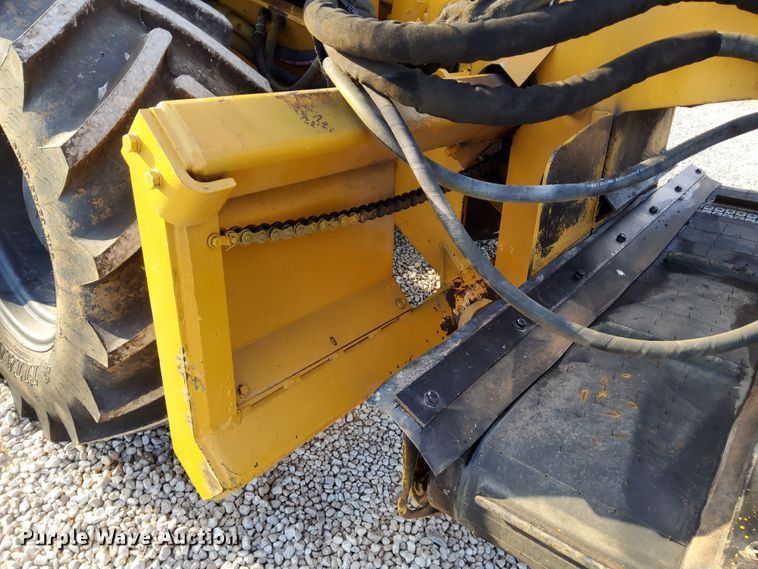 image for item DN6879 1999 Vermeer V8550A  trencher