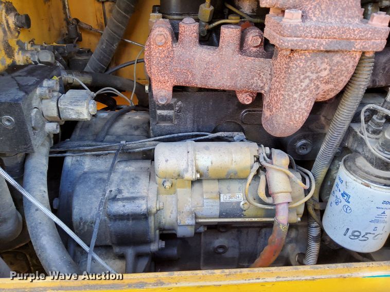 image for item DN6879 1999 Vermeer V8550A  trencher