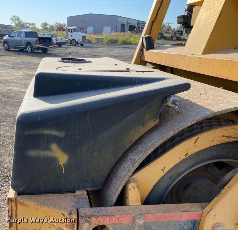 image for item DN8000 Hypac C766C  double drum vibratory roller