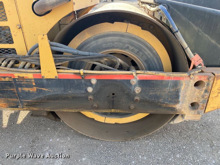 image for item DN8000 Hypac C766C  double drum vibratory roller