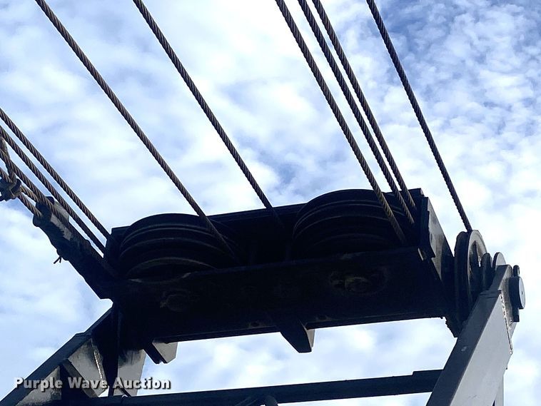 image for item DN8003 1972 American 5299  crane