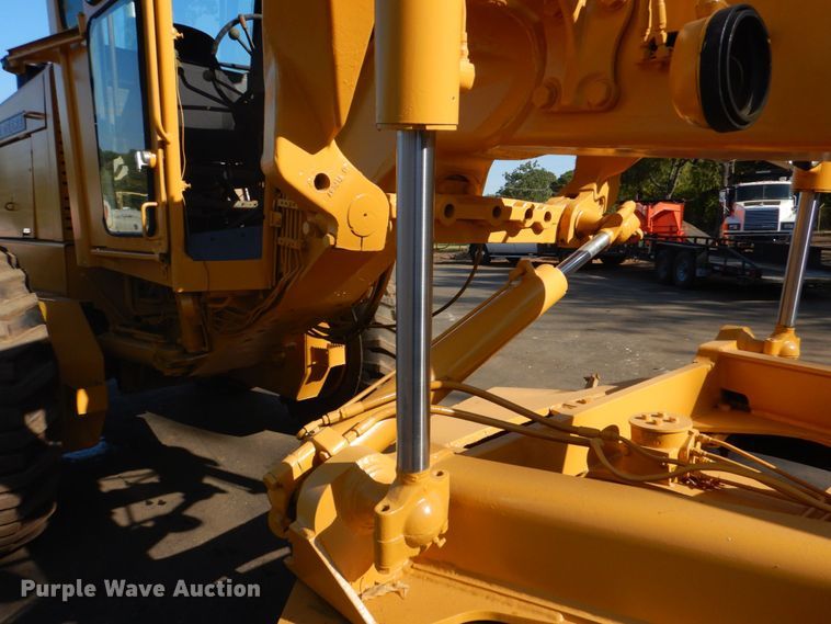 image for item DO1608 John Deere 770A  motor grader