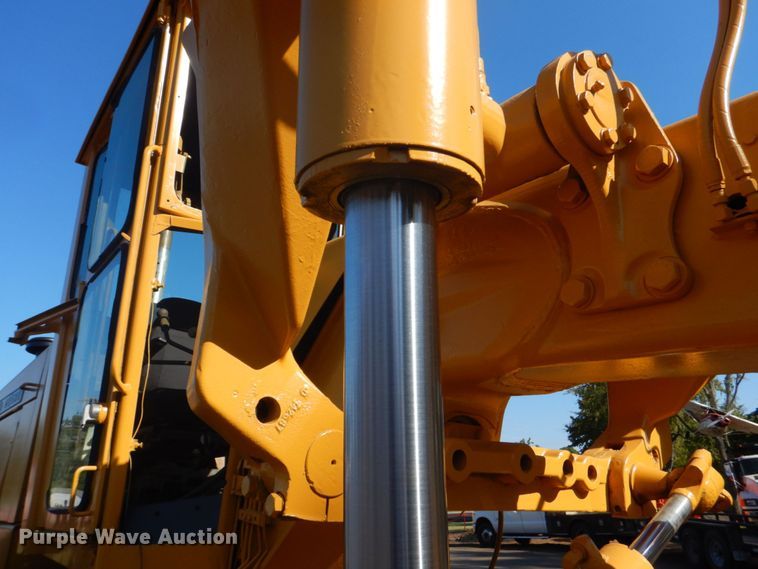 image for item DO1608 John Deere 770A  motor grader