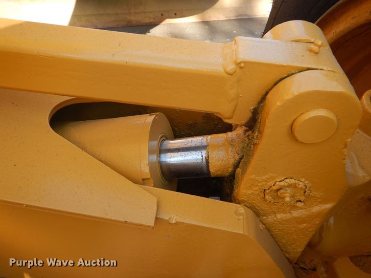 image for item DO1608 John Deere 770A  motor grader