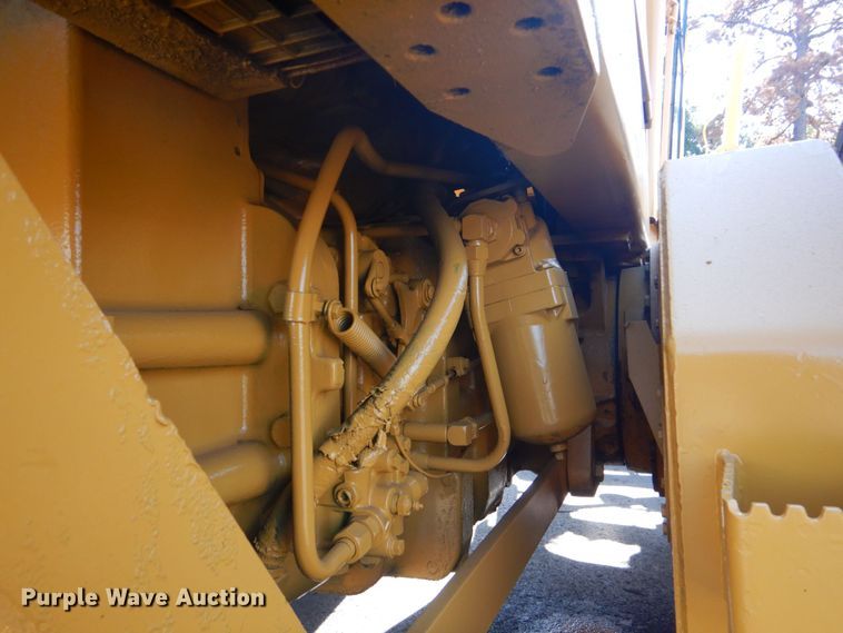 image for item DO1608 John Deere 770A  motor grader