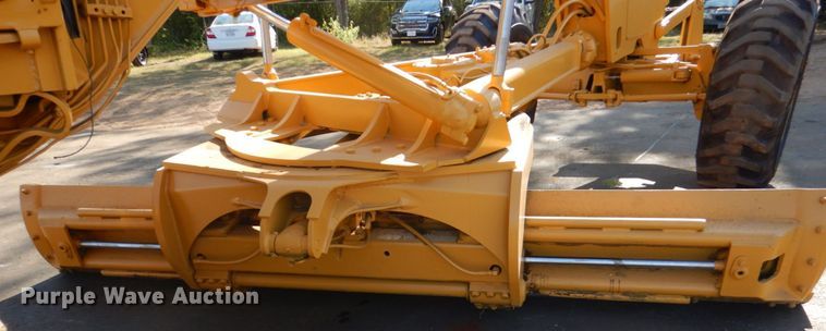 image for item DO1608 John Deere 770A  motor grader