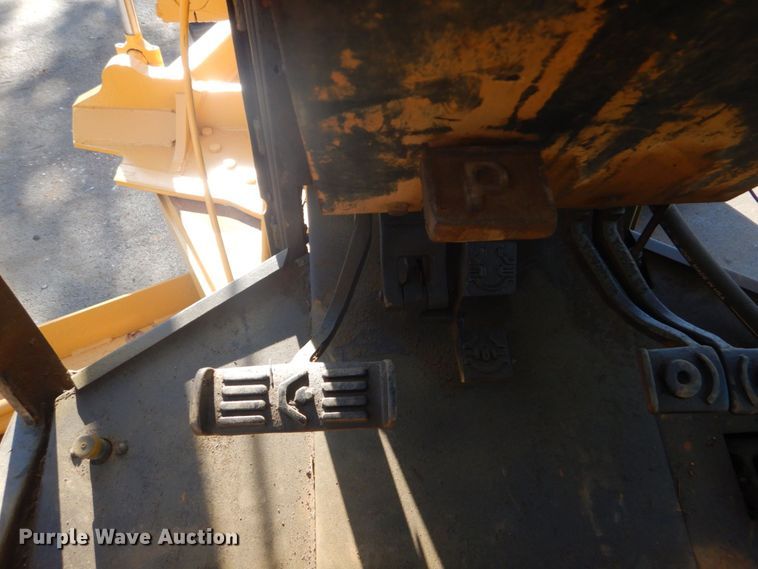 image for item DO1608 John Deere 770A  motor grader