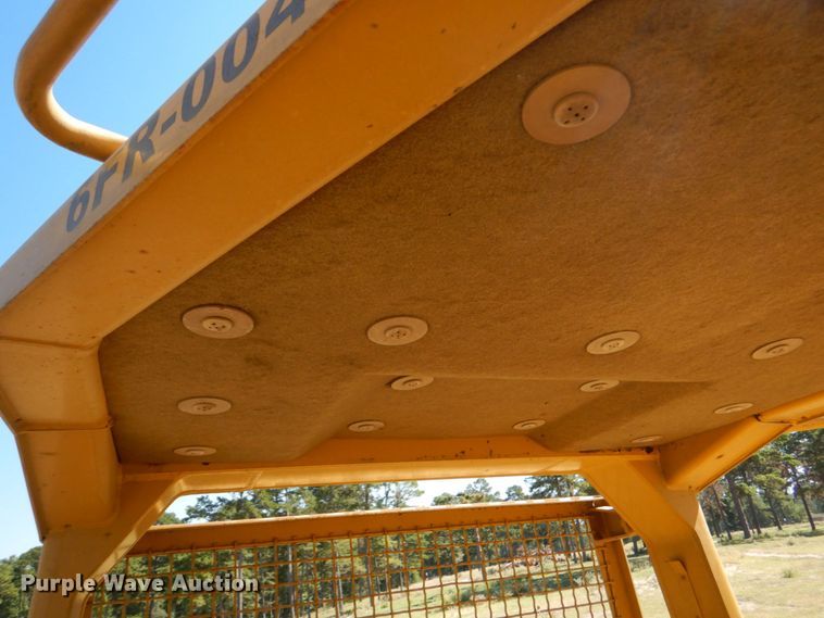 image for item DO1614 1999 Caterpillar D6R  dozer