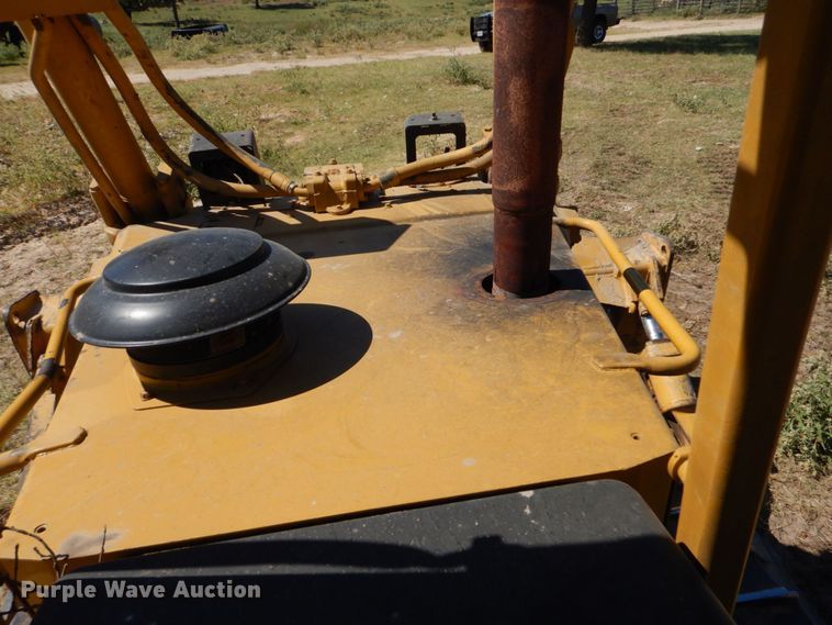 image for item DO1614 1999 Caterpillar D6R  dozer