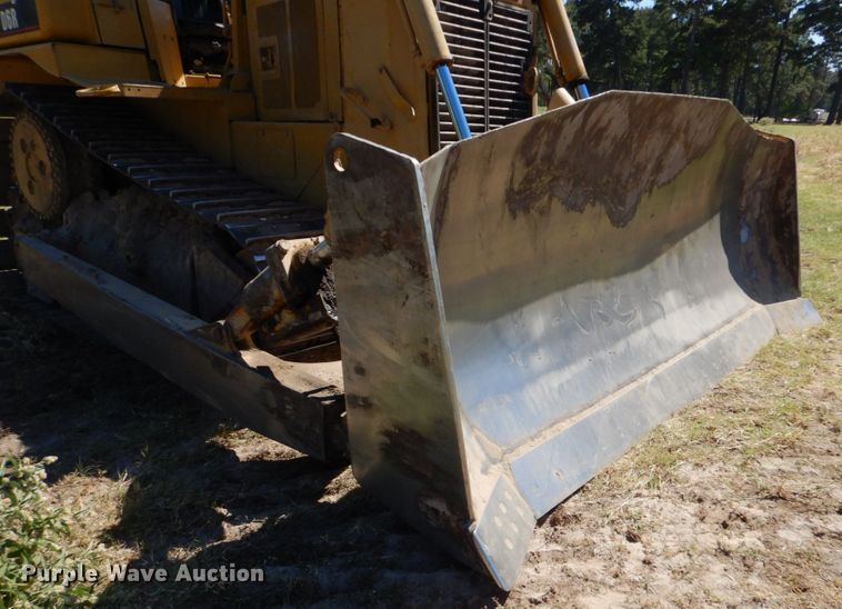 image for item DO1614 1999 Caterpillar D6R  dozer