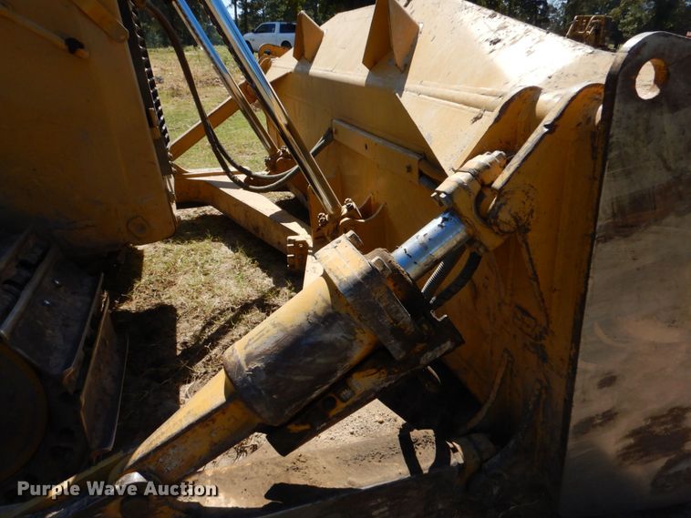 image for item DO1614 1999 Caterpillar D6R  dozer
