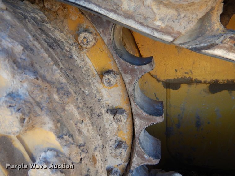 image for item DO1614 1999 Caterpillar D6R  dozer