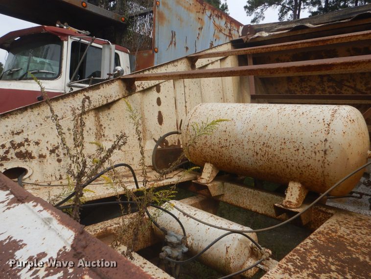 image for item DO1623 1994 CPS  bottom dump trailer