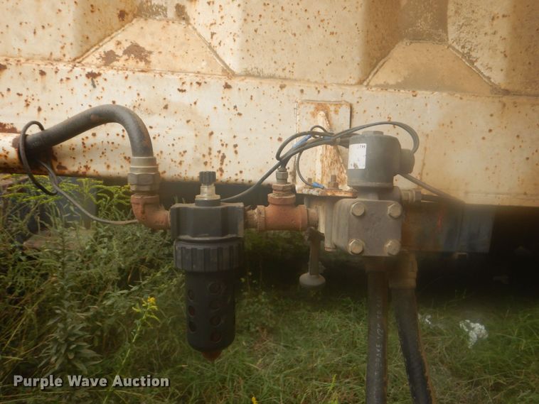 image for item DO1623 1994 CPS  bottom dump trailer