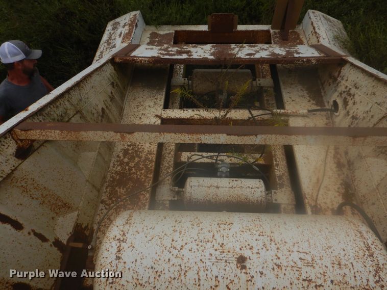 image for item DO1623 1994 CPS  bottom dump trailer