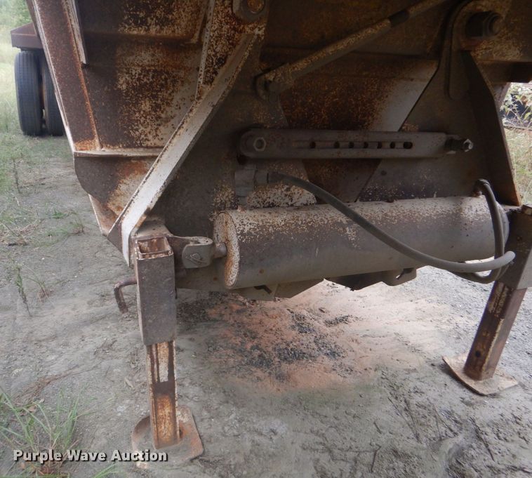 image for item DO1624 1994 CPS  bottom dump trailer