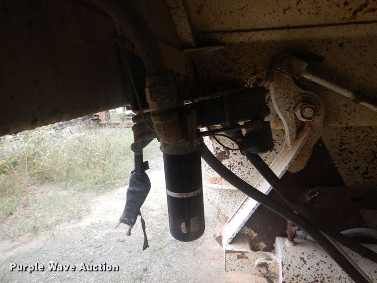 image for item DO1624 1994 CPS  bottom dump trailer